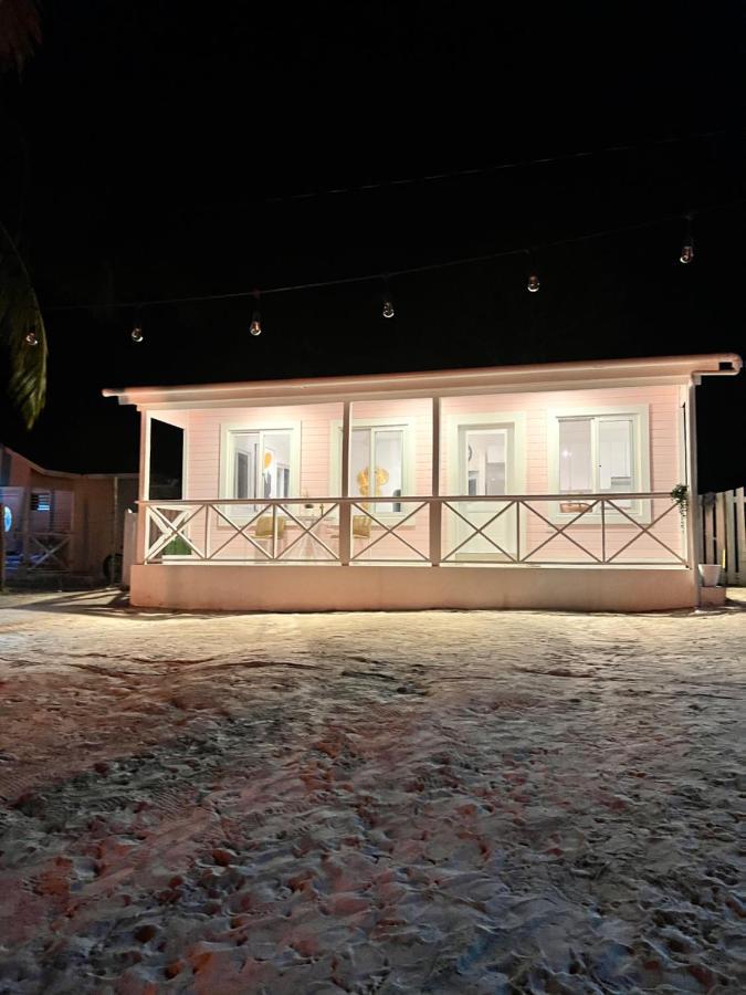 Casa Rosada Beach Front Mano Juan Exterior foto